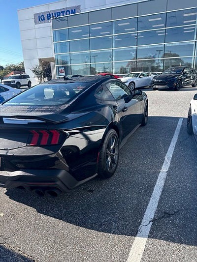 2024 Ford Mustang Dark Horse