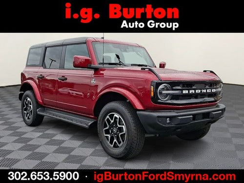 2026 Ford Bronco Outer Banks