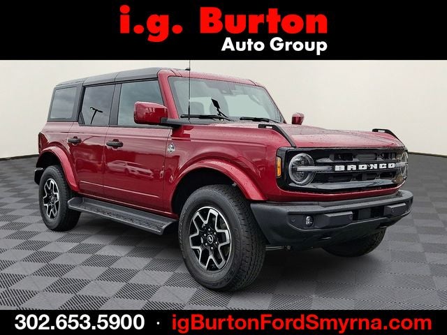 2026 Ford Bronco Outer Banks