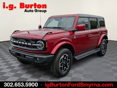 2026 Ford Bronco Outer Banks