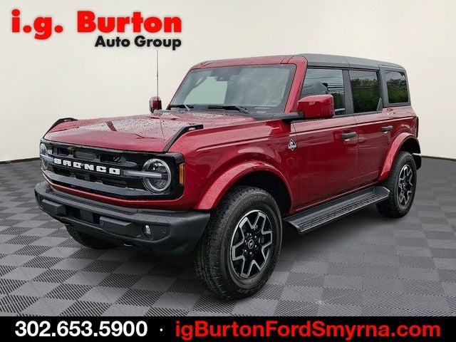 2026 Ford Bronco Outer Banks
