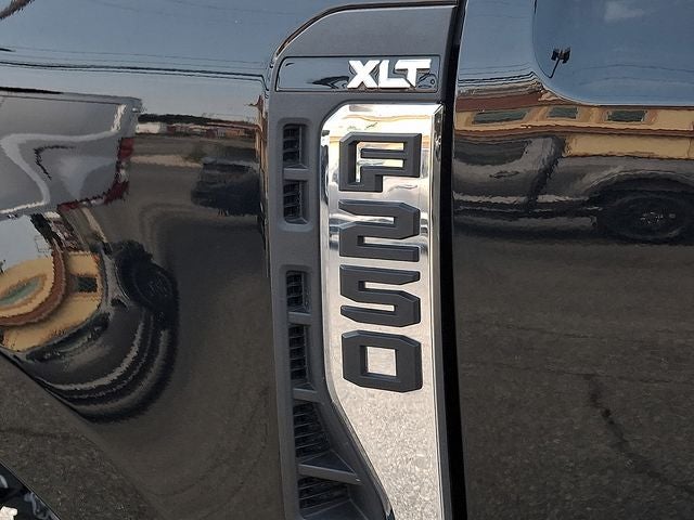 2024 Ford F-250SD XLT