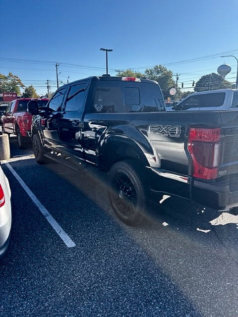 2022 Ford F-350SD Lariat