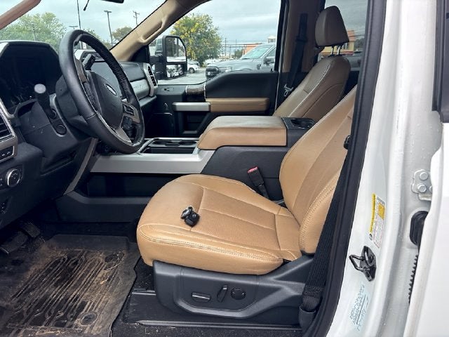 2022 Ford F-350SD Lariat