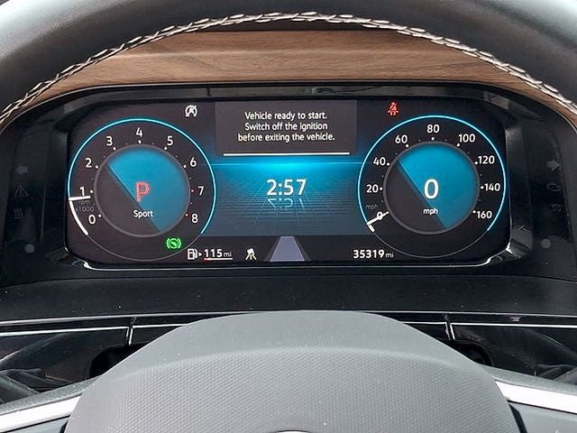 2025 Volkswagen Atlas 2.0T SE w/Technology