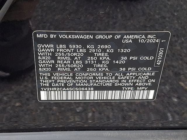 2025 Volkswagen Atlas 2.0T SE w/Technology