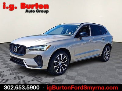 2023 Volvo XC60 B5 Plus Dark Theme