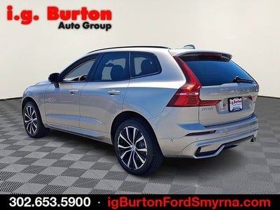 2023 Volvo XC60 B5 Plus Dark Theme